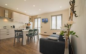 Casa Baratta, Neive, L'Acacia - Borgo storico nelle Langhe